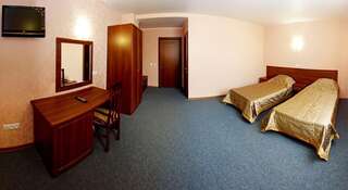Гостиница Guest House Vivat Анапа Стандартный двухместный номер с 1 кроватью или 2 отдельными кроватями-2